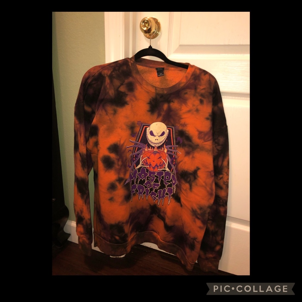The Nightmare Before Christmas sweatshirt in size large.